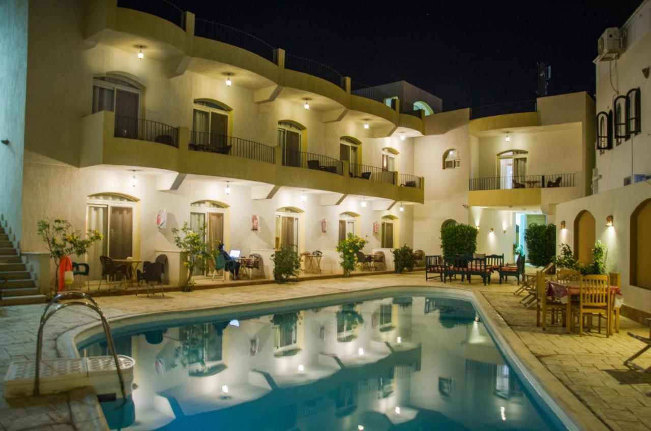 New Yalla Hotel Дахаб Экстерьер фото