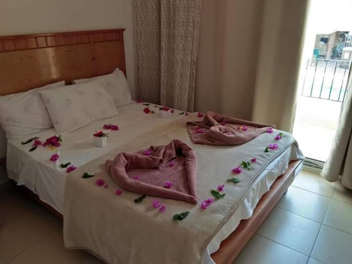 New Yalla Hotel Дахаб Экстерьер фото