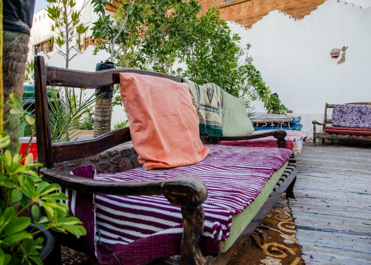 New Yalla Hotel Дахаб Экстерьер фото